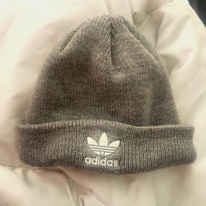 Adidas beanie